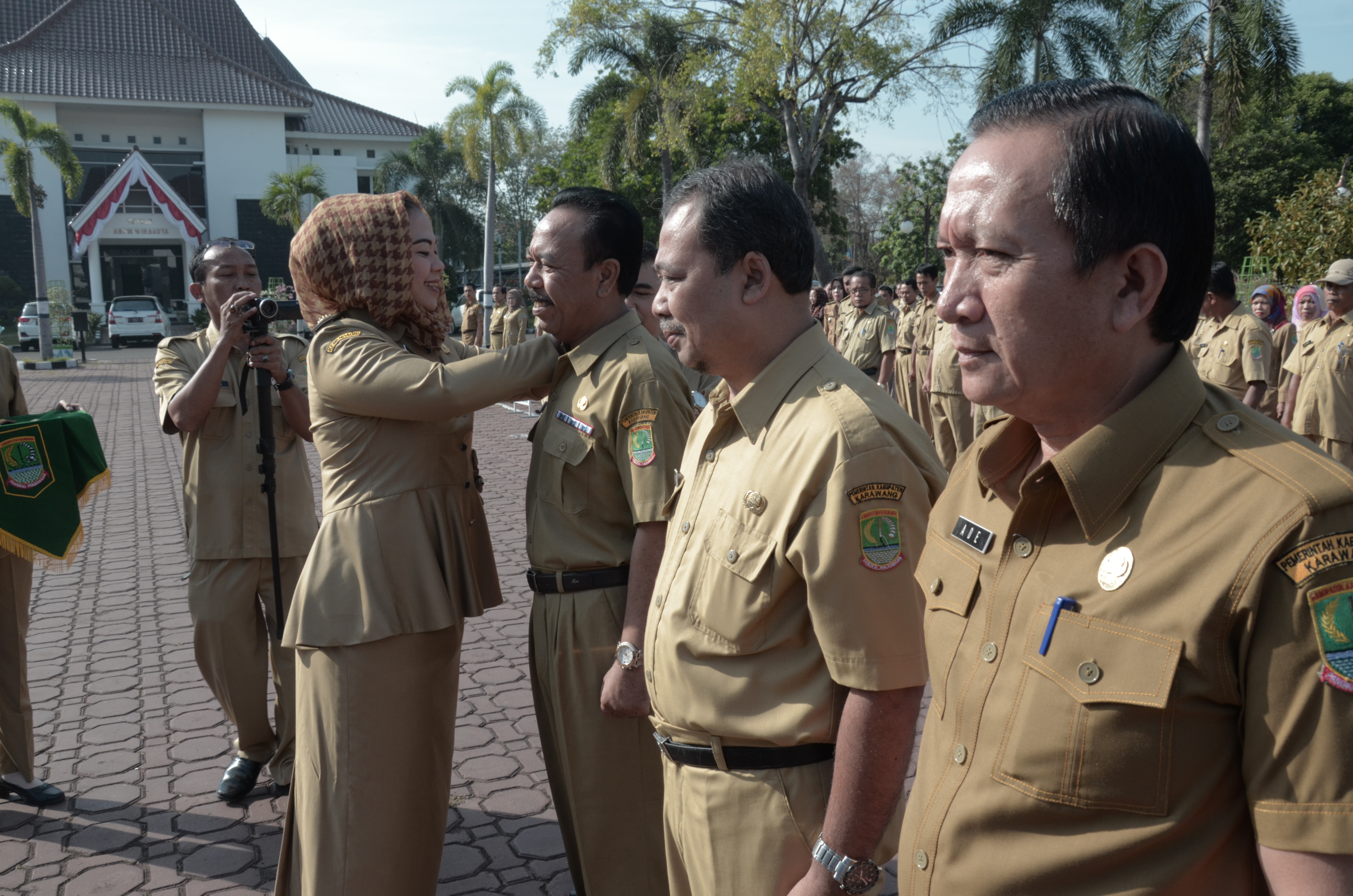 Penyematan Tanda Pangkat Jabatan ASN  Situs Resmi 